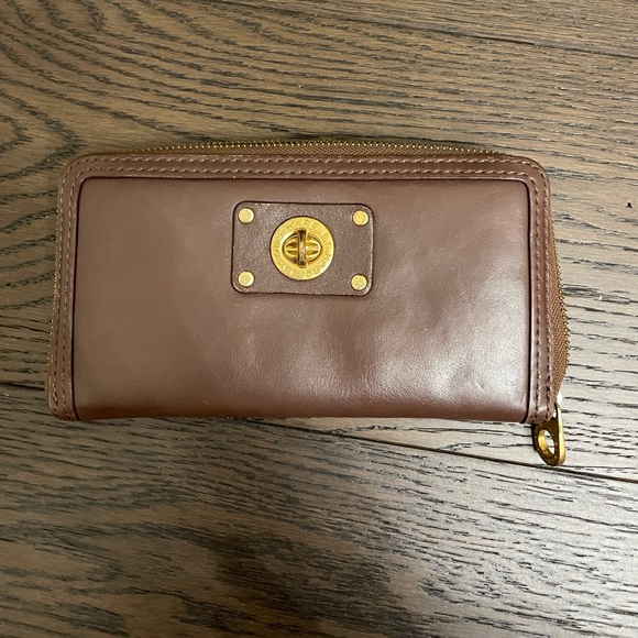 Marc by Marc Jacobs Wallet - Picture 1 of 7